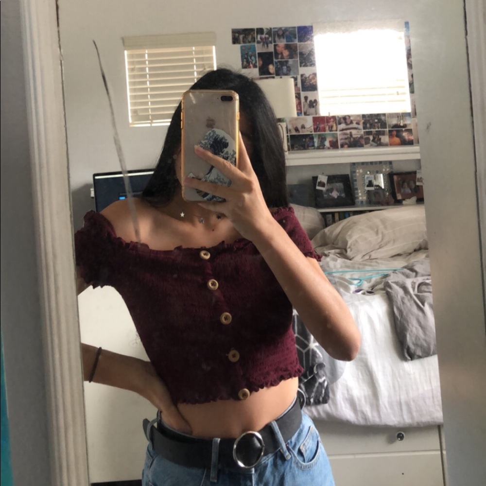 LA Hearts Cropped Off the Shoulder